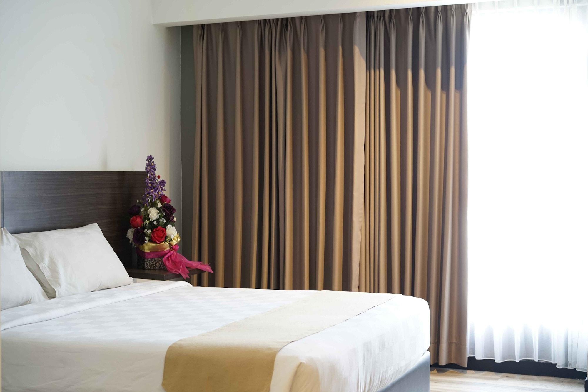 Yunna Hotel Lampung Bandar Lampung Exteriér fotografie