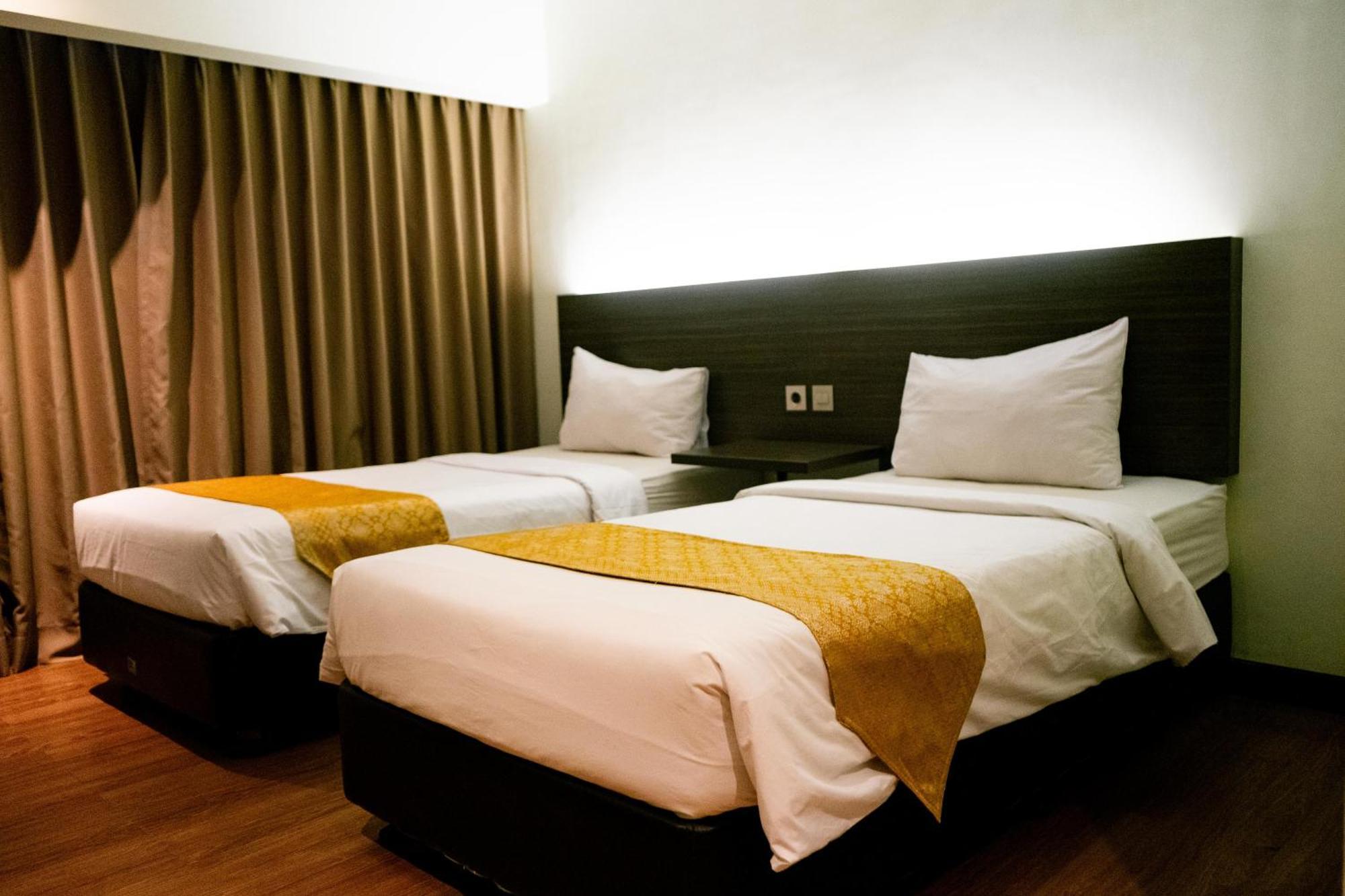 Yunna Hotel Lampung Bandar Lampung Exteriér fotografie