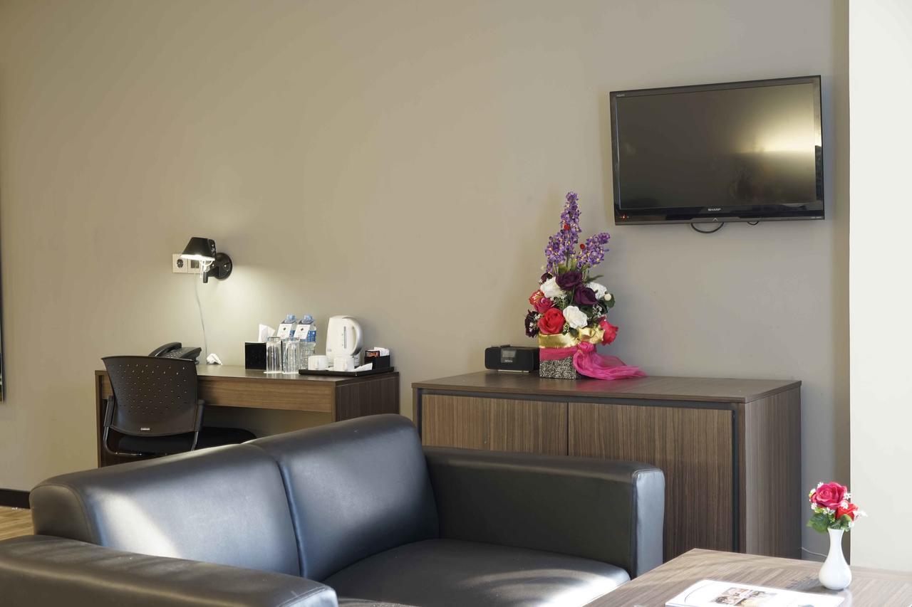 Yunna Hotel Lampung Bandar Lampung Exteriér fotografie